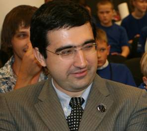 http://wpc2.narod.ru/01/kramnik_prischur.jpg