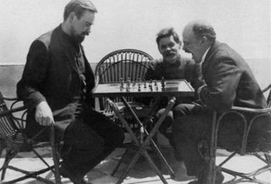 http://wpc2.narod.ru/02/lenin_bogdanov_chess.jpg
